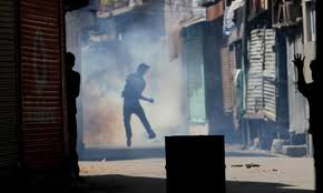 Kashmir Hindus protest against attacks. Kashmiri Muslims call for their arrest