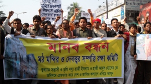 Muslim Syndicates forcefully grabbing Hindu Temples, Trusts and Shrines in Bangladesh.