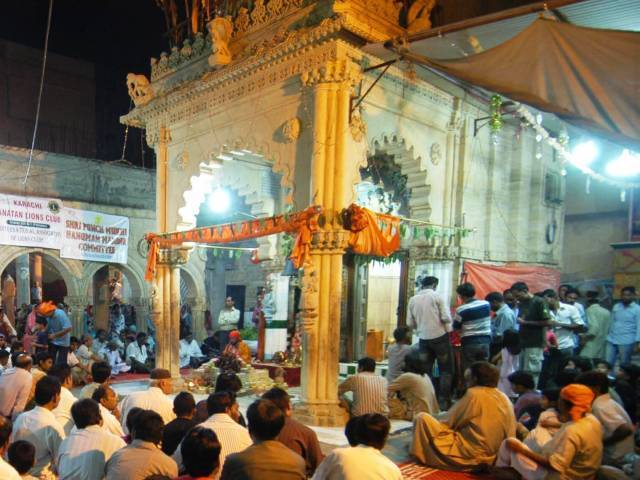 Debate on separate status for scheduled castes of Hindu community